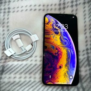 iPhone XS 64gb
